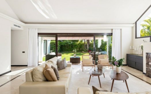 Villa de 5 dormitorios en El Rosario