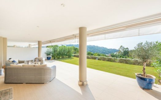 Apartamento de 3 dormitorios en Benahavis