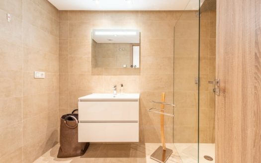 Apartamento de 3 dormitorios en Benahavis