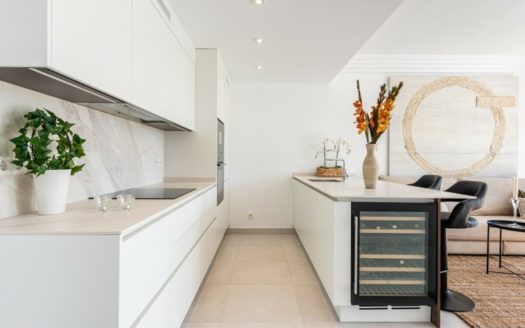 3 bedrooms Penthouse in Nueva Andalucia