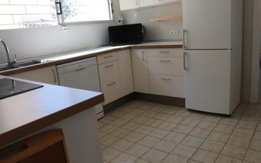 Apartamento de 3 dormitorios en Nueva Andalucia