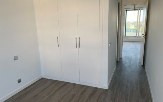 Ático de 2 dormitorios en Cancelada