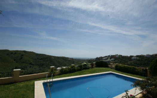 4 bedrooms Villa in Nueva Andalucia