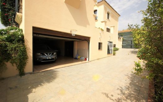 4 bedrooms Villa in Nueva Andalucia