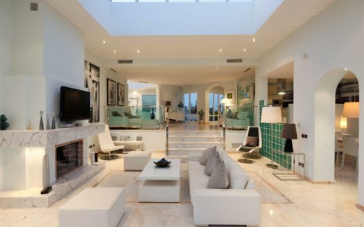 5 bedrooms Villa in Nueva Andalucia