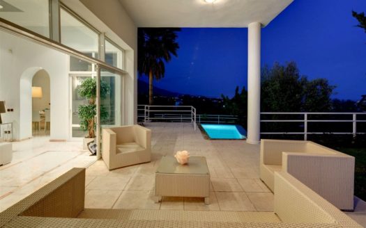 5 bedrooms Villa in Nueva Andalucia