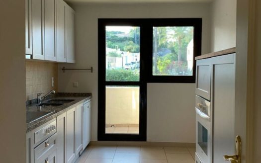 Ático de 2 dormitorios en Benahavis