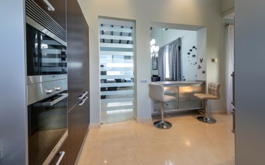 Ático de 3 dormitorios en Benahavis