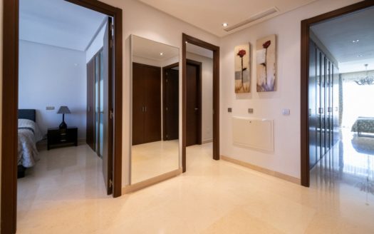 Ático de 3 dormitorios en Benahavis