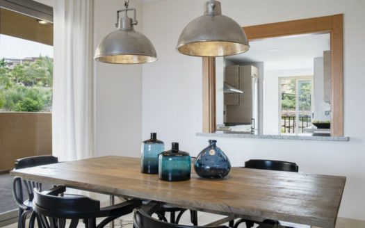 Apartamento de 2 dormitorios en Benahavis