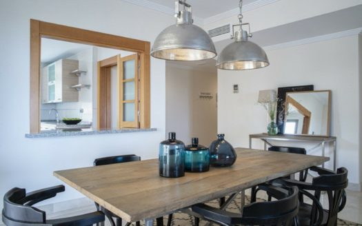 Apartamento de 2 dormitorios en Benahavis