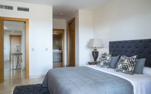 Ático de 2 dormitorios en Benahavis