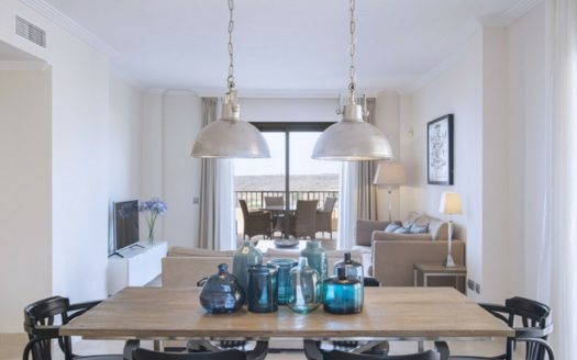 Apartamento de 3 dormitorios en Benahavis