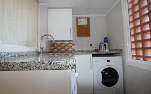 Ático de 3 dormitorios en Nueva Milla de Oro