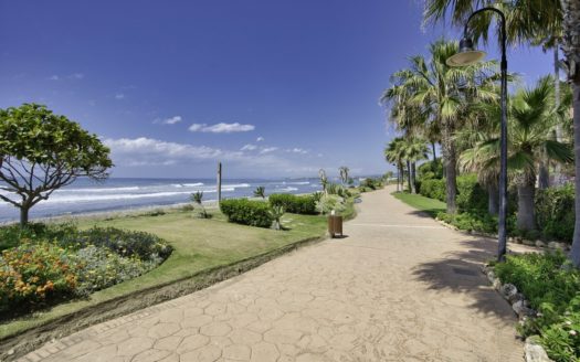 Apartamento de 3 dormitorios en Nueva Milla de Oro