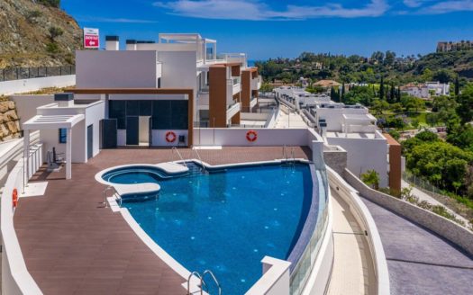 Ático de 2 dormitorios en Benahavis