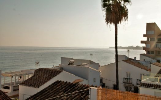 Villa de 4 dormitorios en Nueva Milla de Oro