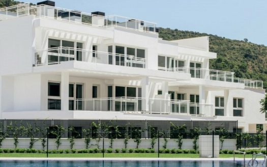 Apartamento de 3 dormitorios en Benahavis