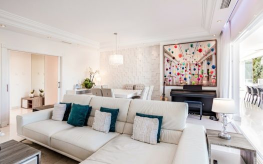 3 bedrooms Apartment in Nueva Andalucia