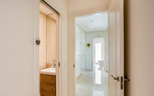 3 bedrooms Apartment in Nueva Andalucia