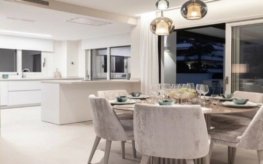 3 bedrooms Penthouse in Milla de Oro