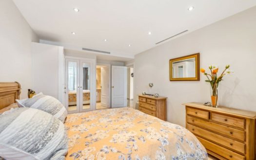 Apartamento de 2 dormitorios en Nueva Milla de Oro