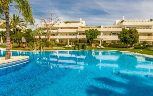 2 bedrooms Apartment in Las Brisas Golf