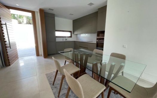 3 bedrooms Villa in Milla de Oro