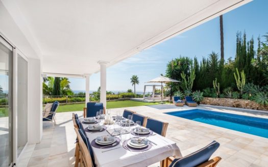 Villa de 4 dormitorios en Milla de Oro