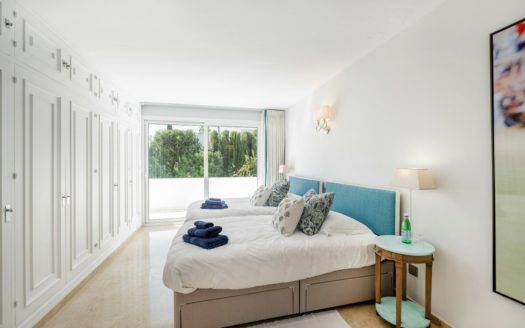 Villa de 4 dormitorios en Milla de Oro