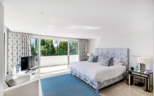 Villa de 4 dormitorios en Milla de Oro