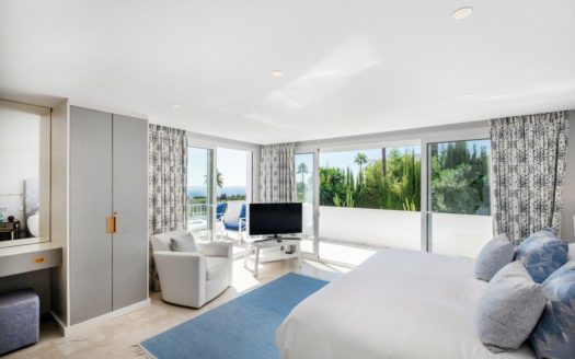 Villa de 4 dormitorios en Milla de Oro