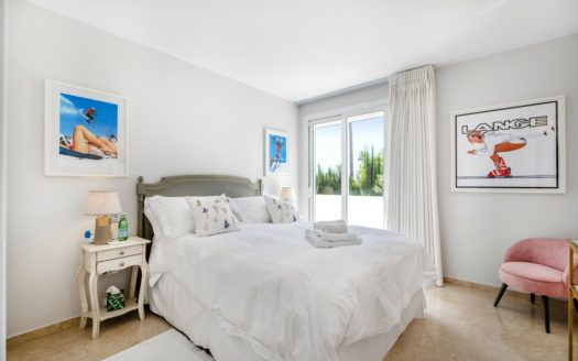 Villa de 4 dormitorios en Milla de Oro