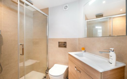 Villa de 4 dormitorios en Milla de Oro