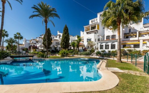 2 bedrooms Apartment in Nueva Andalucia