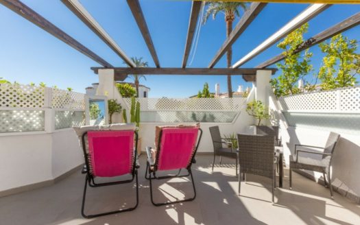 2 bedrooms Apartment in Nueva Andalucia
