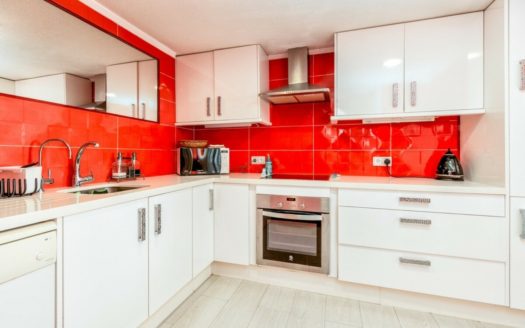 2 bedrooms Apartment in Nueva Andalucia