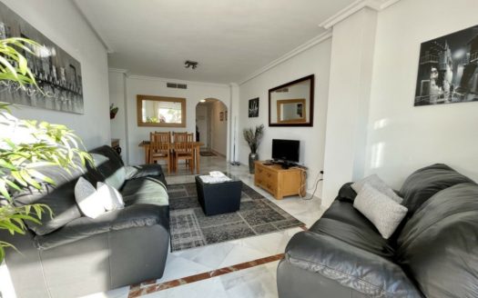 2 bedrooms Apartment in Nueva Andalucia