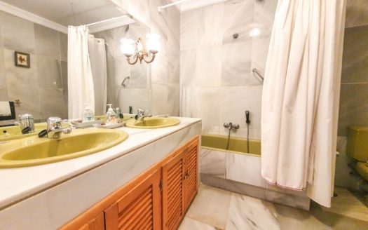 3 bedrooms Townhouse in Edificio Online