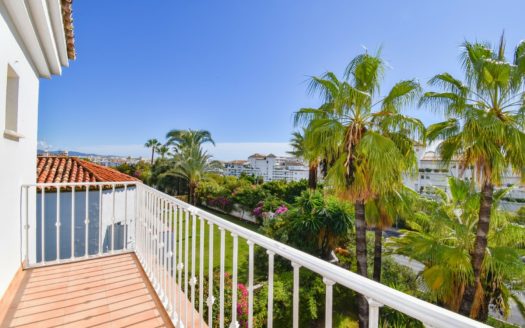 3 bedrooms Townhouse in Edificio Online