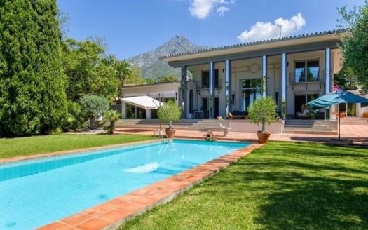 6 bedrooms Villa in Marbella Hill Club
