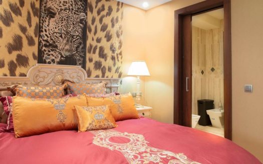 4 bedrooms Apartment in Medina de Banús