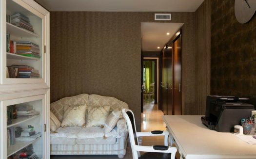 4 bedrooms Apartment in Medina de Banús