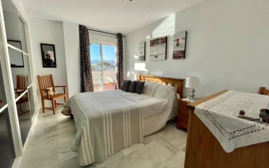 2 bedrooms Apartment in Lorcrimar