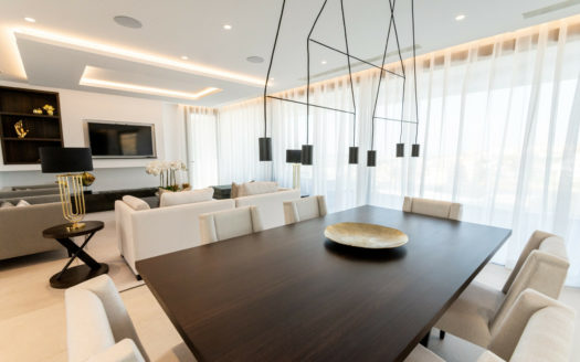 4 bedrooms Villa in Aloha Hill Club