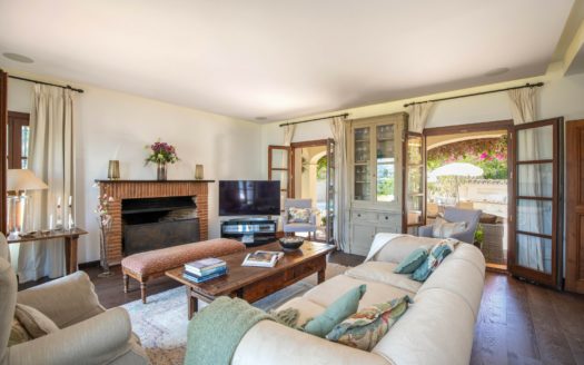 Villa de 5 dormitorios en El Herrojo Alto