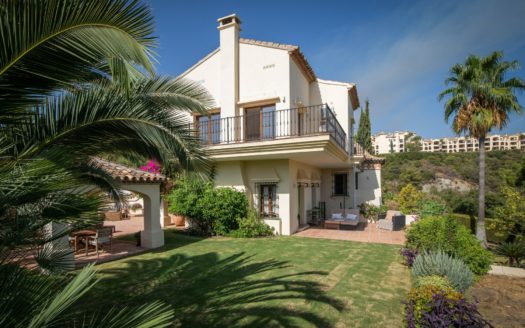 Villa de 5 dormitorios en El Herrojo Alto