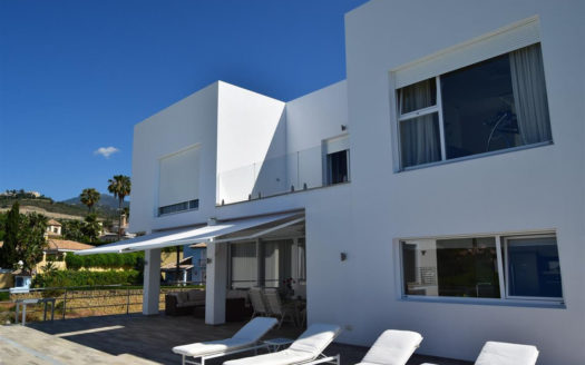 4 bedrooms Villa in El Herrojo