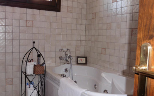 Villa de 4 dormitorios en Lomas de la Quinta