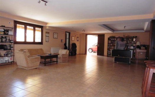 Villa de 4 dormitorios en Lomas de la Quinta